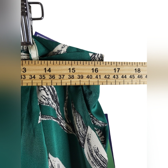 Floral Wide Leg Pants - Green - Picture 9 of 9